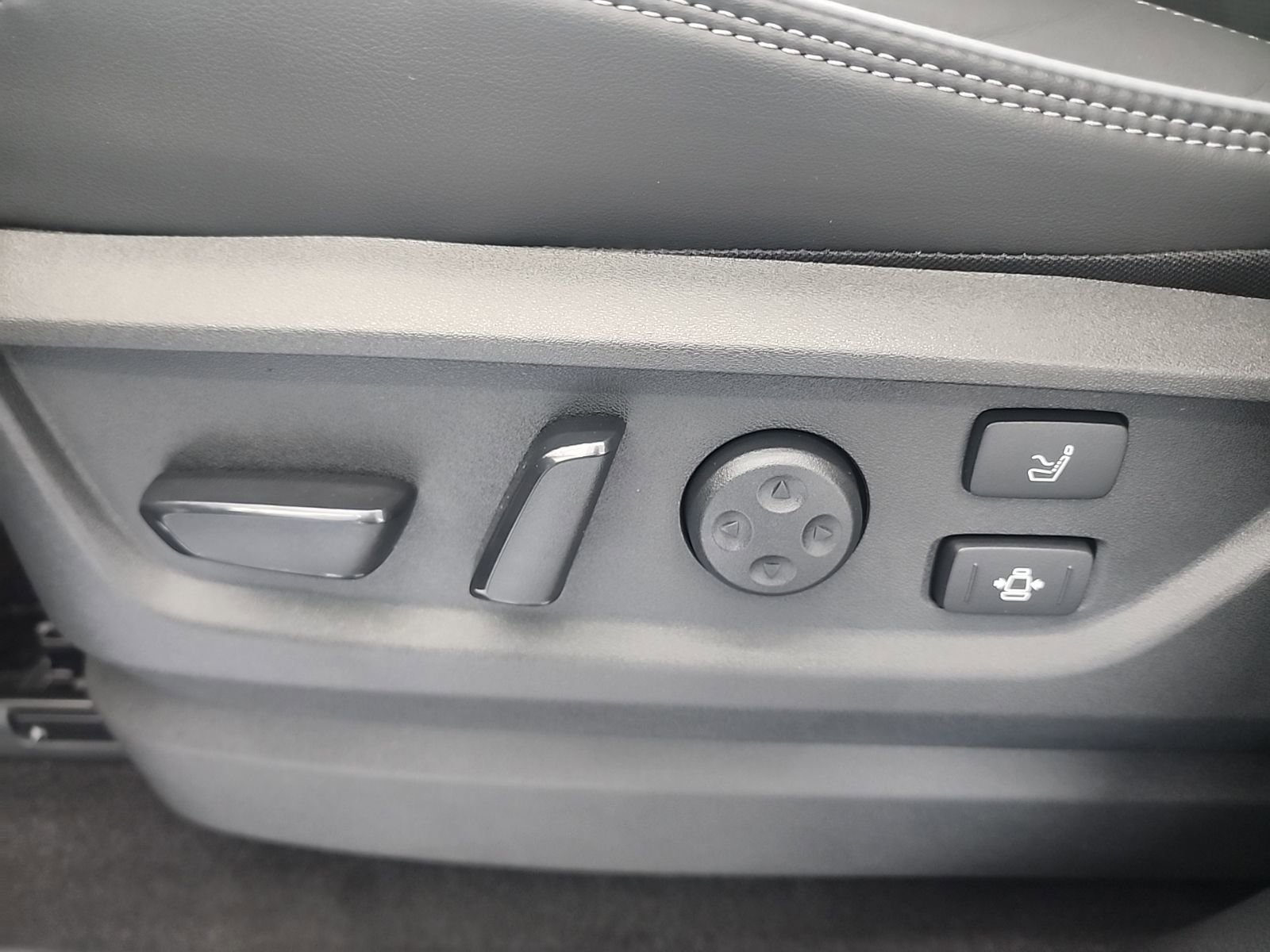 New 2026 INFINITI QX80 Autograph image 41