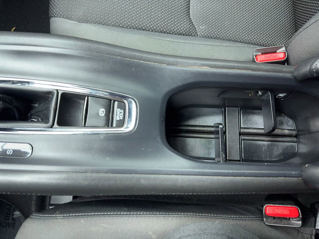 Used 2022 Honda HR-V Sport image 27