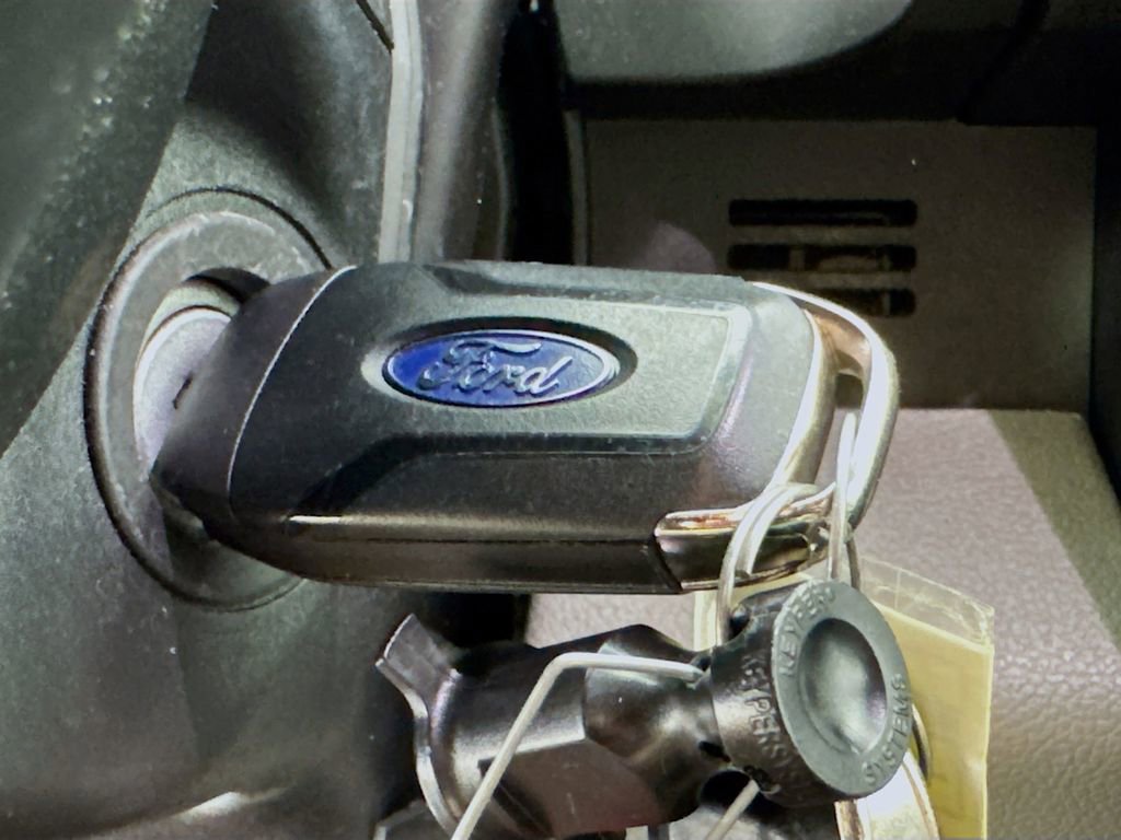 Used 2017 Ford F150 XLT w/ Equipment Group 302A Luxury image 33