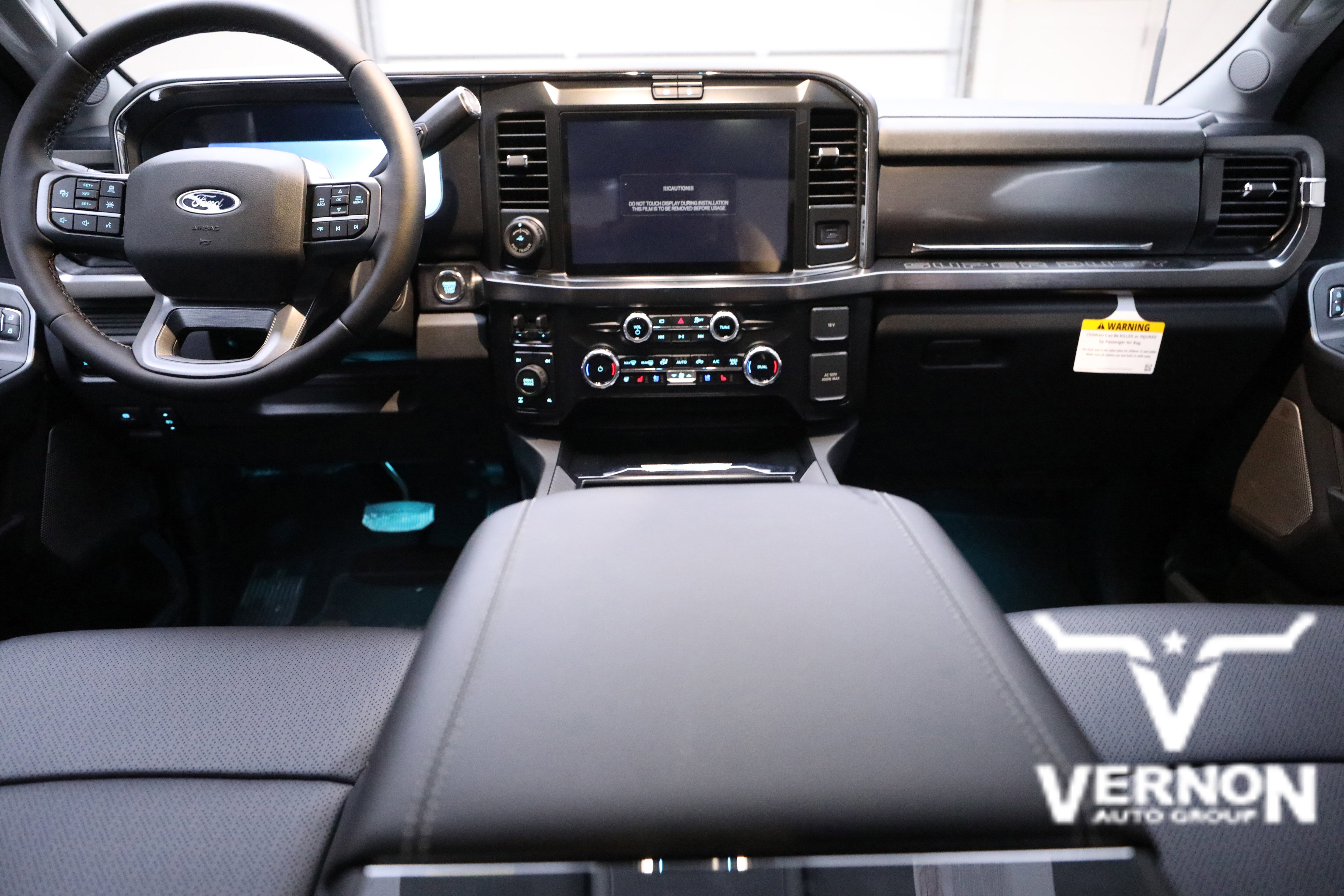 New 2026 Ford F250 Lariat w/ Lariat Premium Package image 13