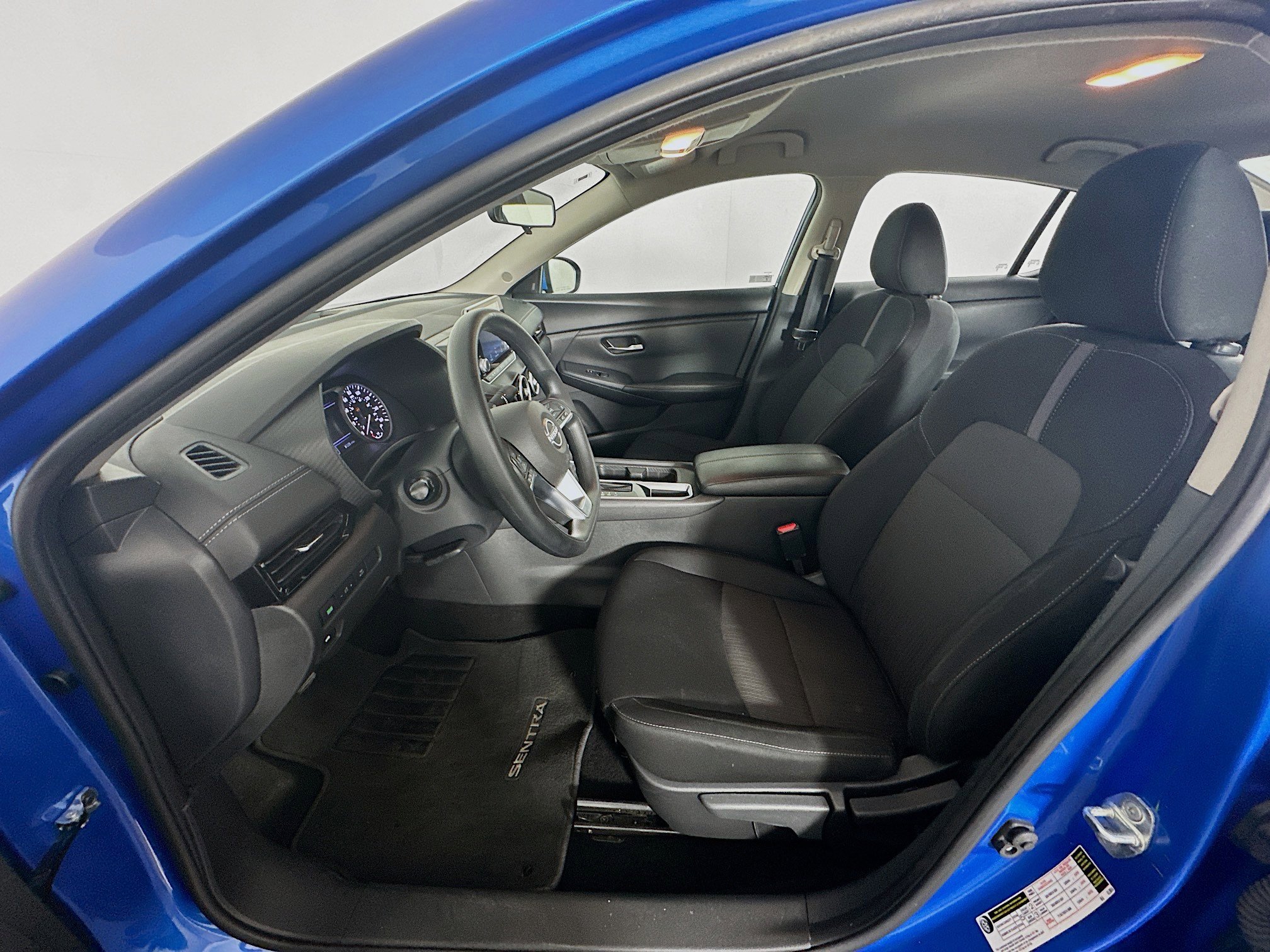 Used 2024 Nissan Sentra SV image 13