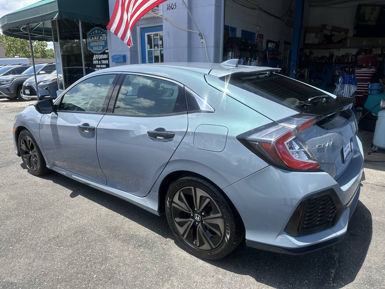 Used 2018 Honda Civic EX image 6