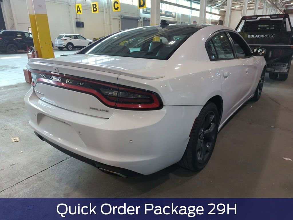 Used 2015 Dodge Charger SXT w/ Plus Group RWD image 3