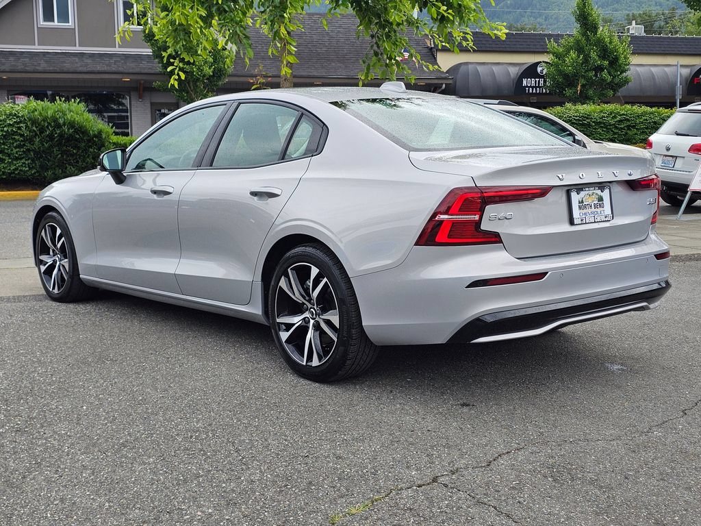 Used 2025 Volvo S60 B5 Core AWD/4WD image 7
