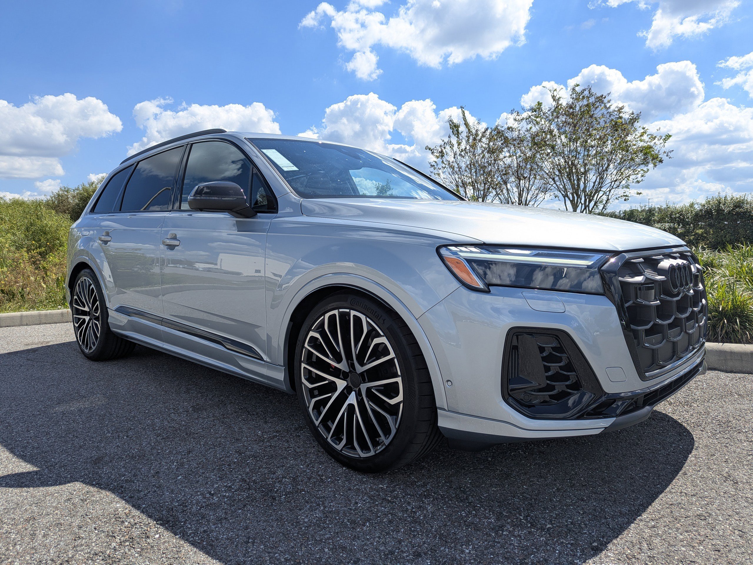 New 2026 Audi SQ7 Premium Plus video 1