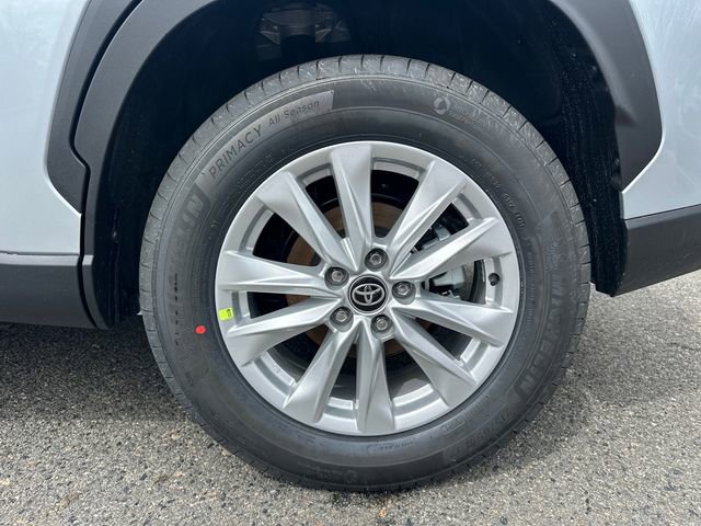 New 2026 Toyota Corolla Cross LE image 9