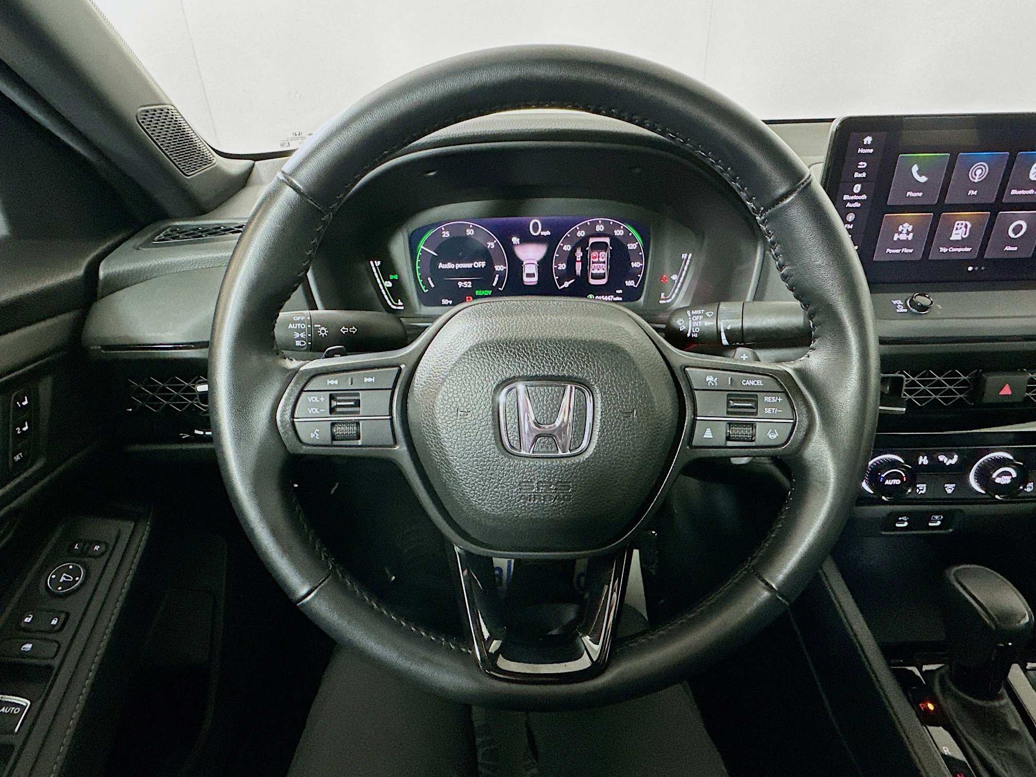 Used 2024 Honda Accord Sport image 11