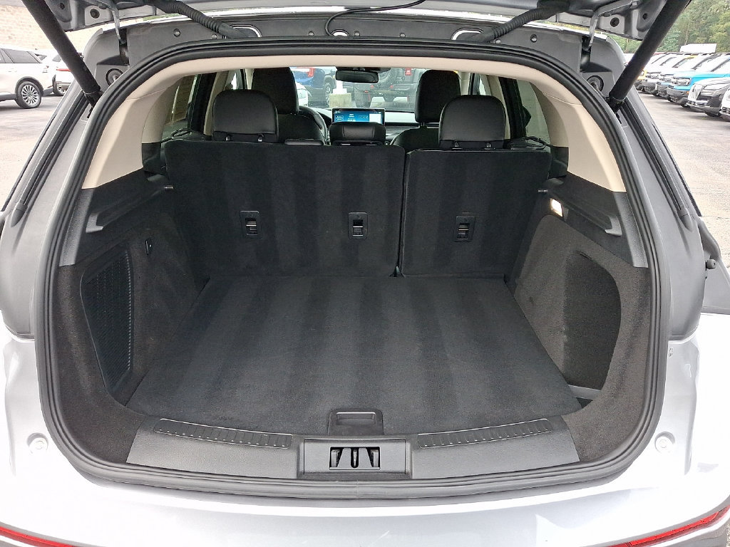 Certified 2024 Lincoln Corsair AWD image 28