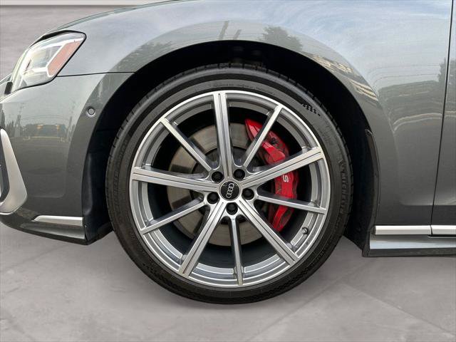 Certified 2023 Audi S8 AWD/4WD image 14