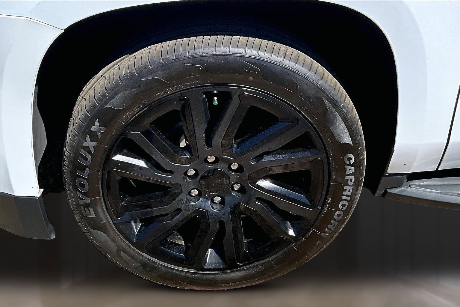 Used 2019 Chevrolet Tahoe LT RWD image 35