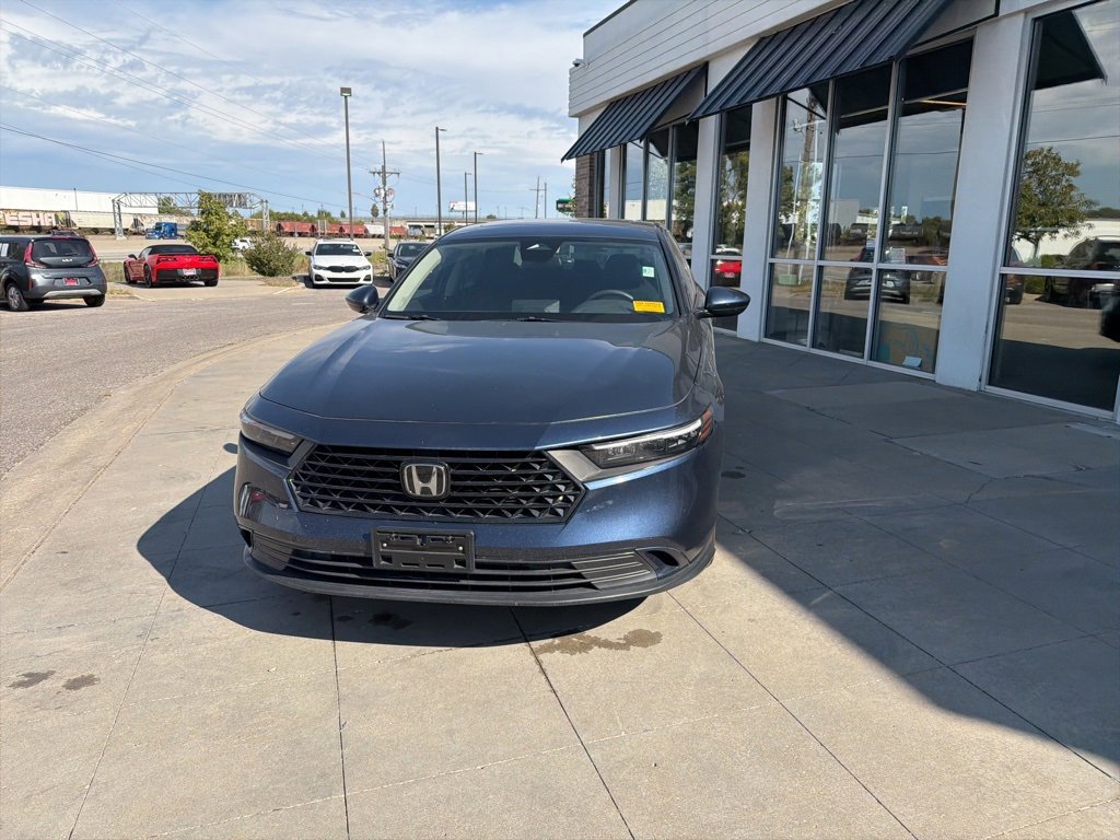 Used 2024 Honda Accord EX image 12