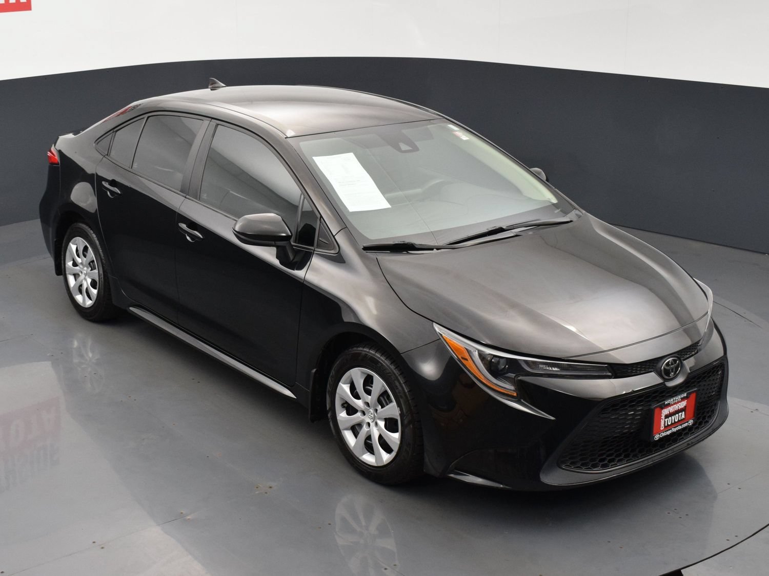 Used 2022 Toyota Corolla LE FWD image 21