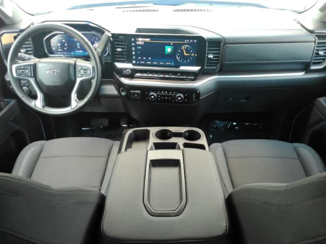 Used 2026 Chevrolet Silverado 1500 RST image 3