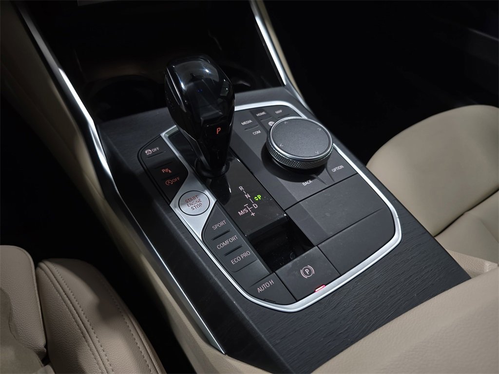 Certified 2021 BMW 330i Sedan w/ Convenience Package image 24