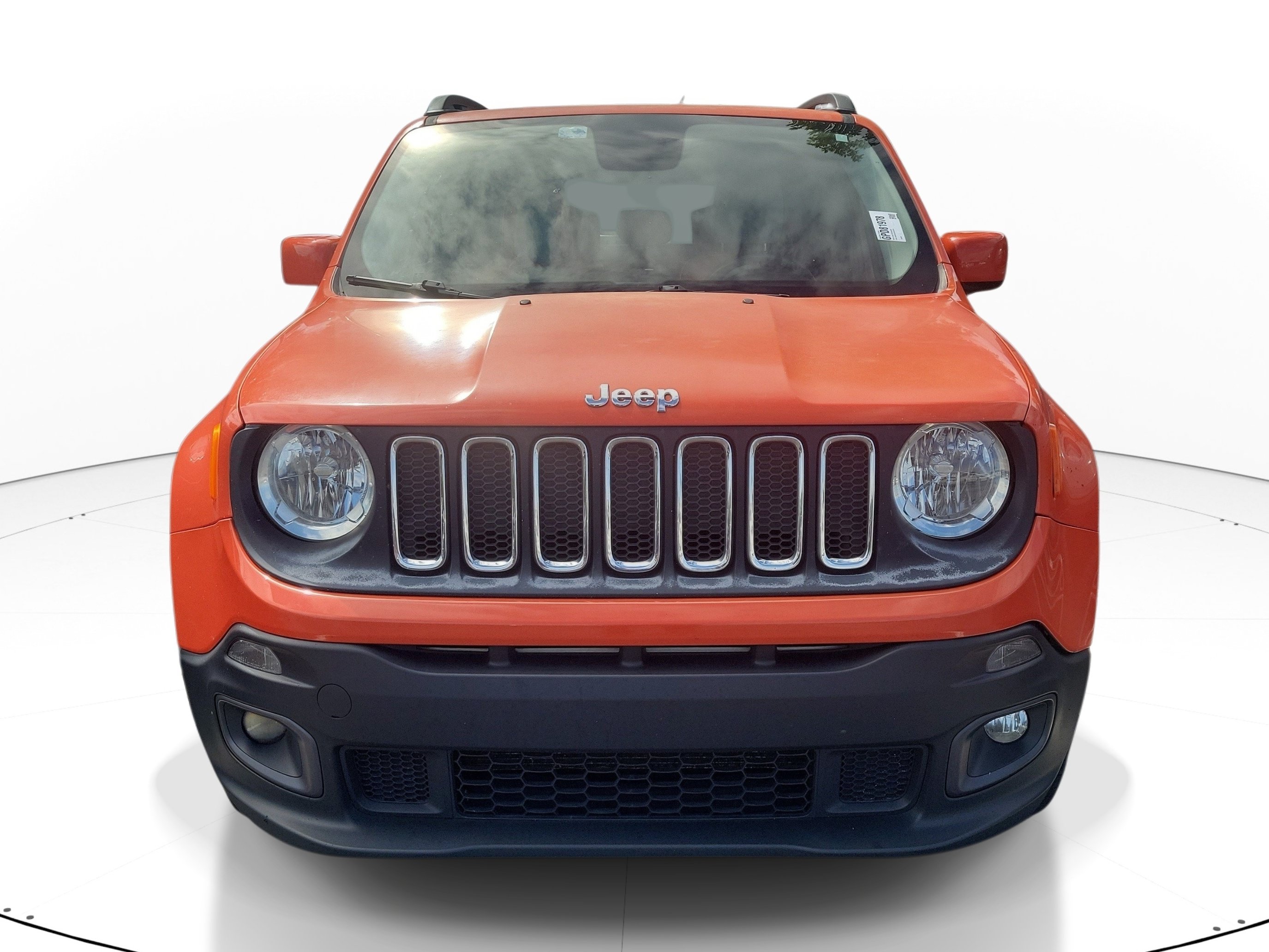 Used 2016 Jeep Renegade Latitude w/ Cold Weather Group AWD/4WD image 2