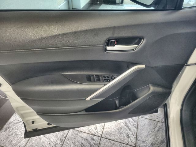Used 2023 Toyota Corolla Cross XSE w/ Convenience Package image 13