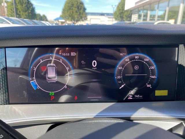 New 2025 Volkswagen Tiguan SE image 31