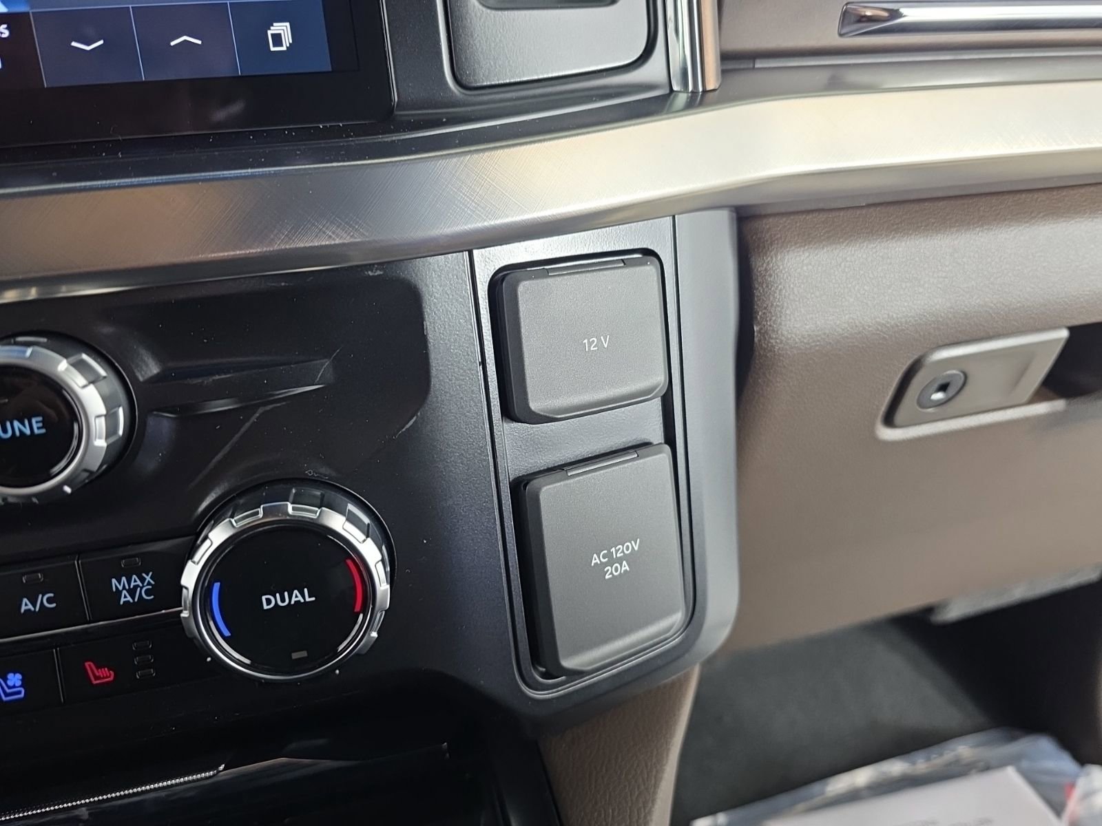 New 2026 Ford F250 King Ranch image 21