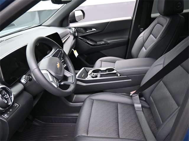 New 2026 Chevrolet Equinox LT image 8