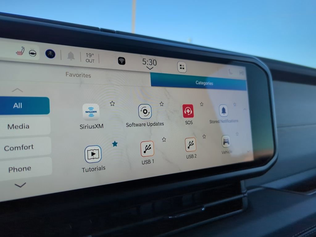 Used 2025 Jeep Wrangler Unlimited Sahara w/ Safety Group image 20