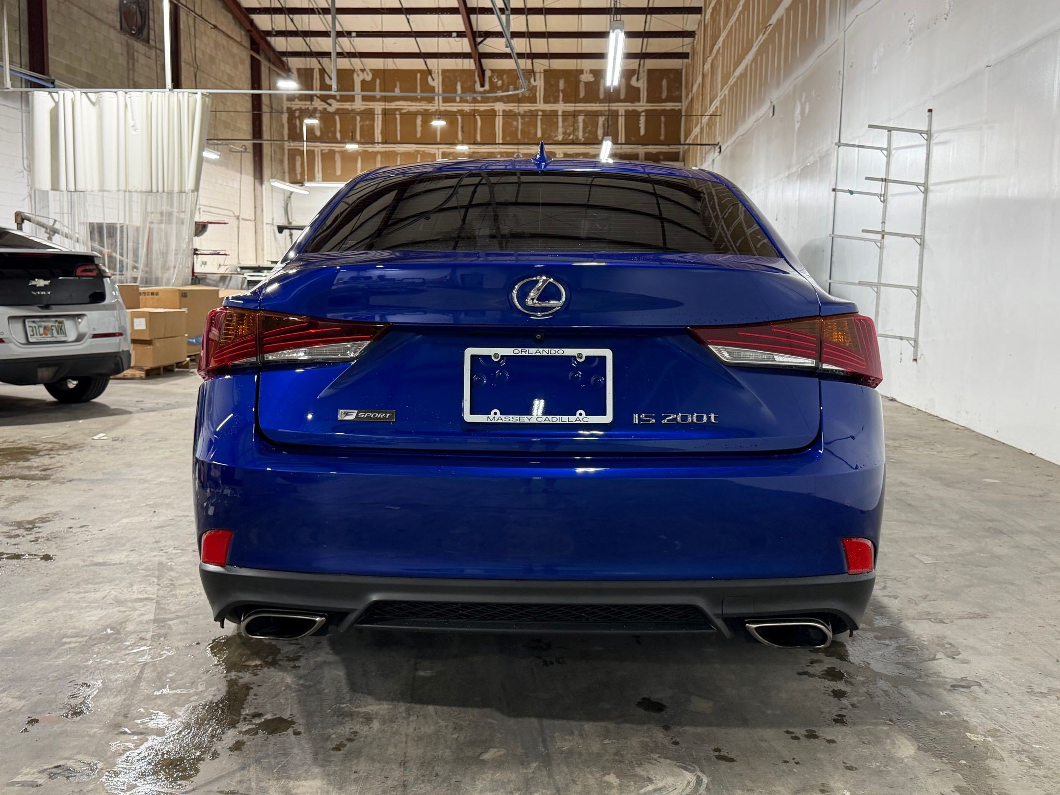 Used 2017 Lexus IS 200t F Sport w/ F Sport Package RWD image 9