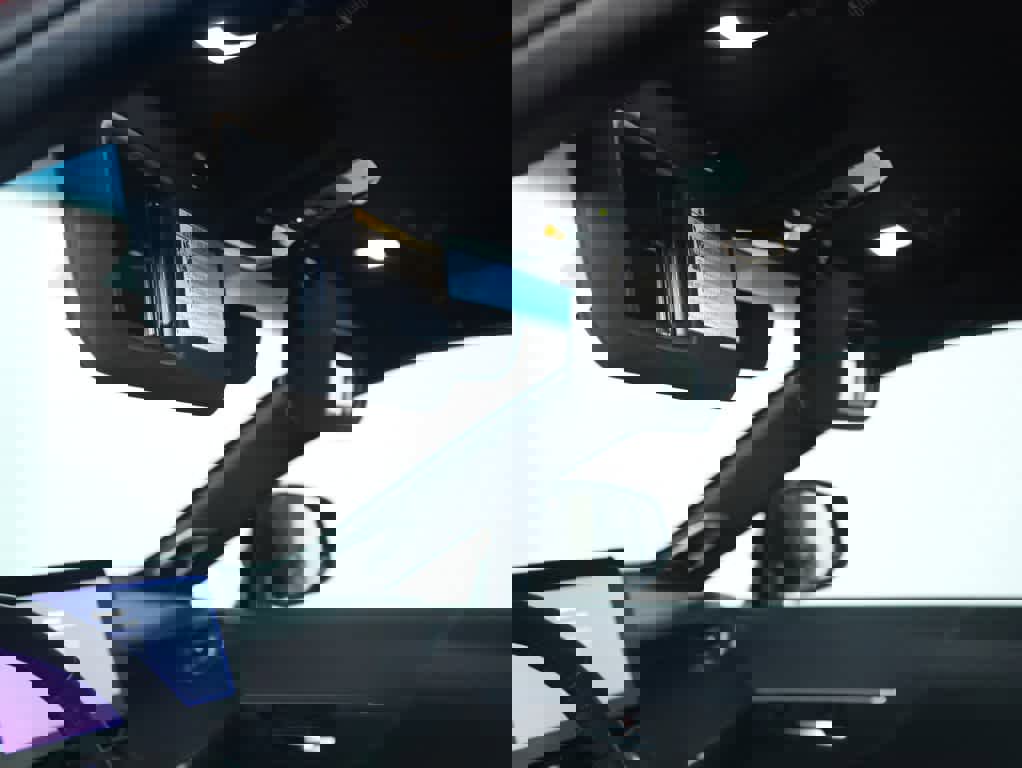 Certified 2023 Toyota Venza XLE image 19