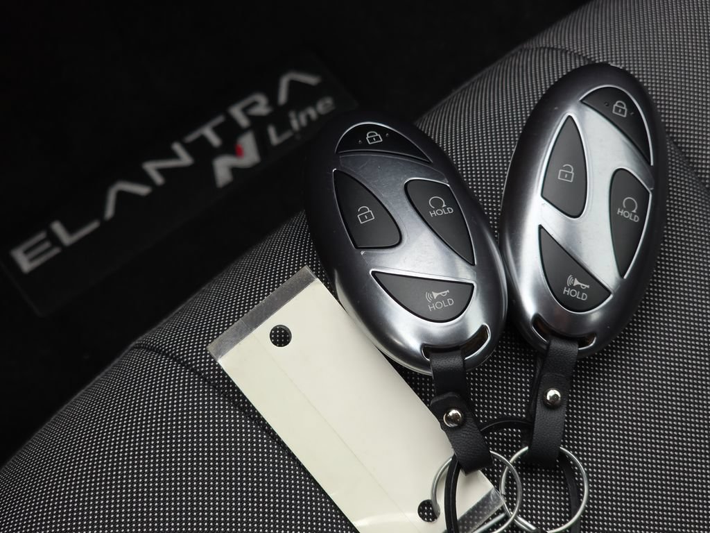 Certified 2025 Hyundai Elantra N Line FWD image 38