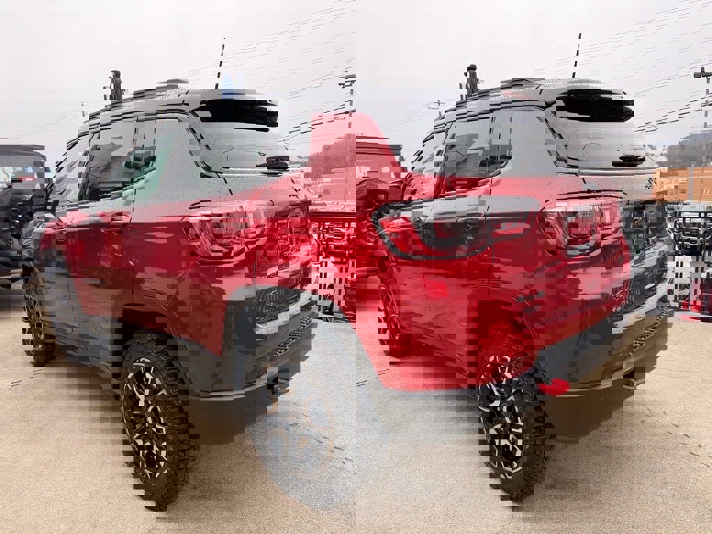 New 2026 Jeep Compass Trailhawk image 3