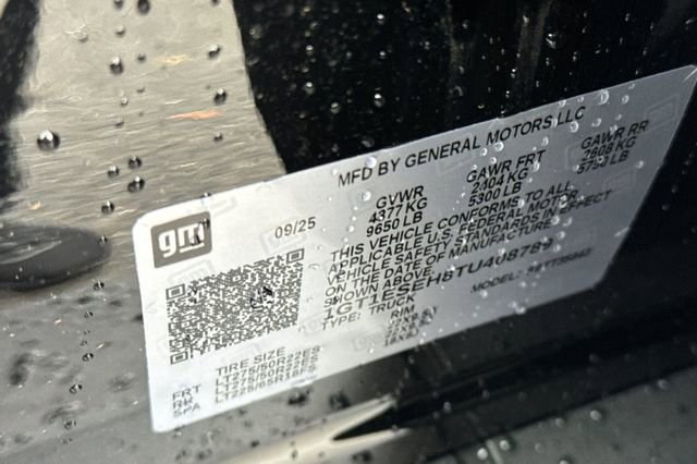 New 2026 GMC Sierra EV Elevation w/ LPO, Elevation Dark Package image 32