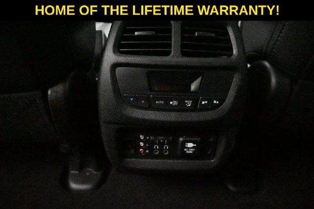 Used 2017 Honda Pilot Touring image 31