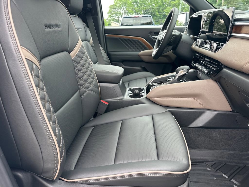New 2026 GMC Canyon Denali AWD/4WD image 14