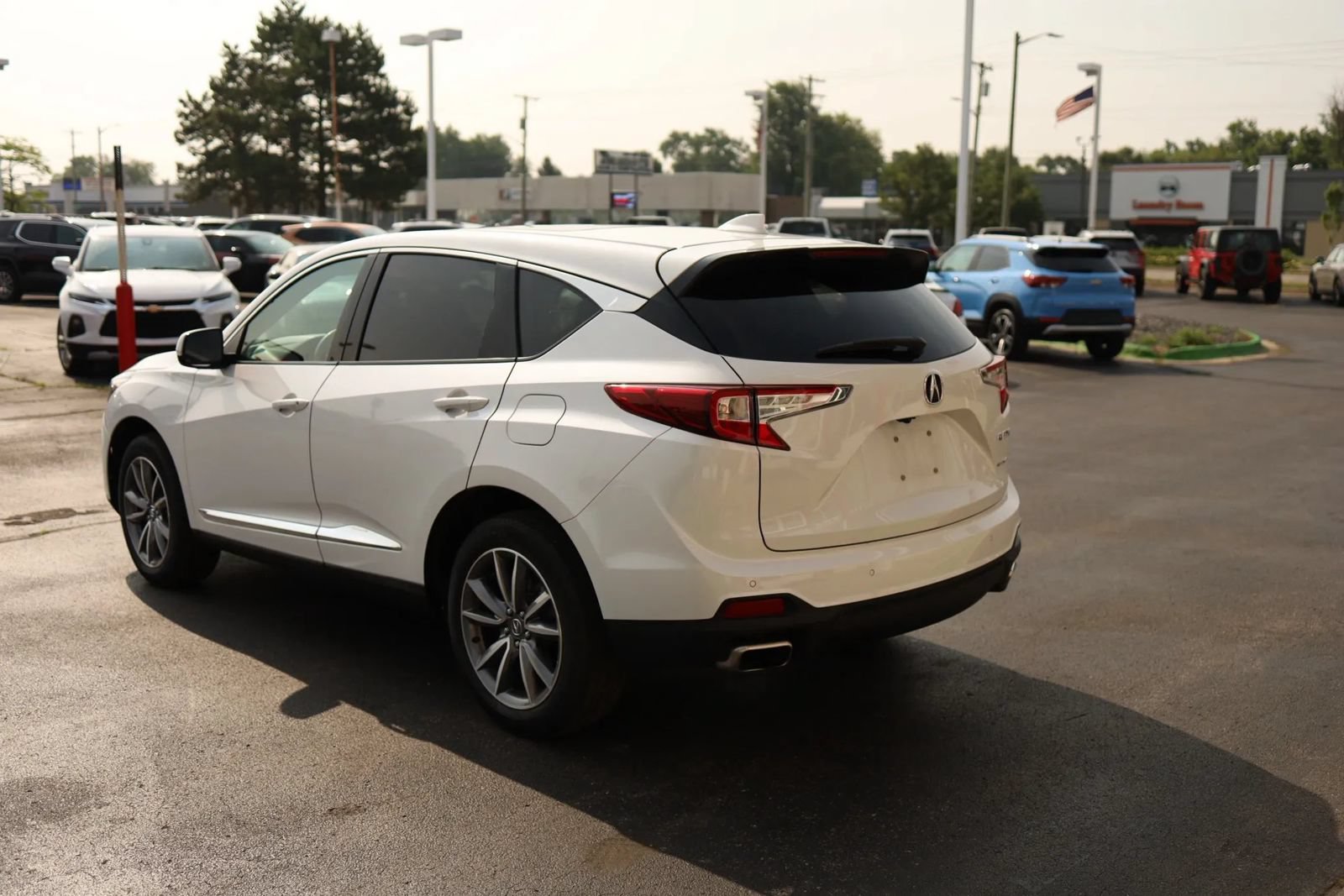 Used 2023 Acura RDX w/ Technology Package AWD/4WD image 7