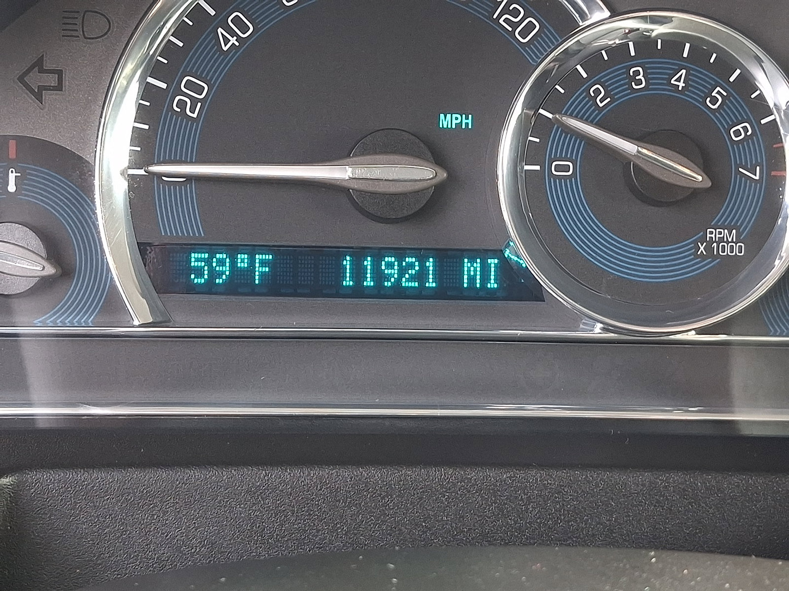 Used 2010 Chevrolet HHR LS image 19