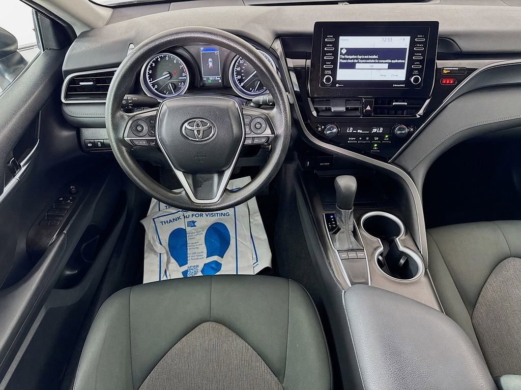 Used 2022 Toyota Camry LE FWD image 22