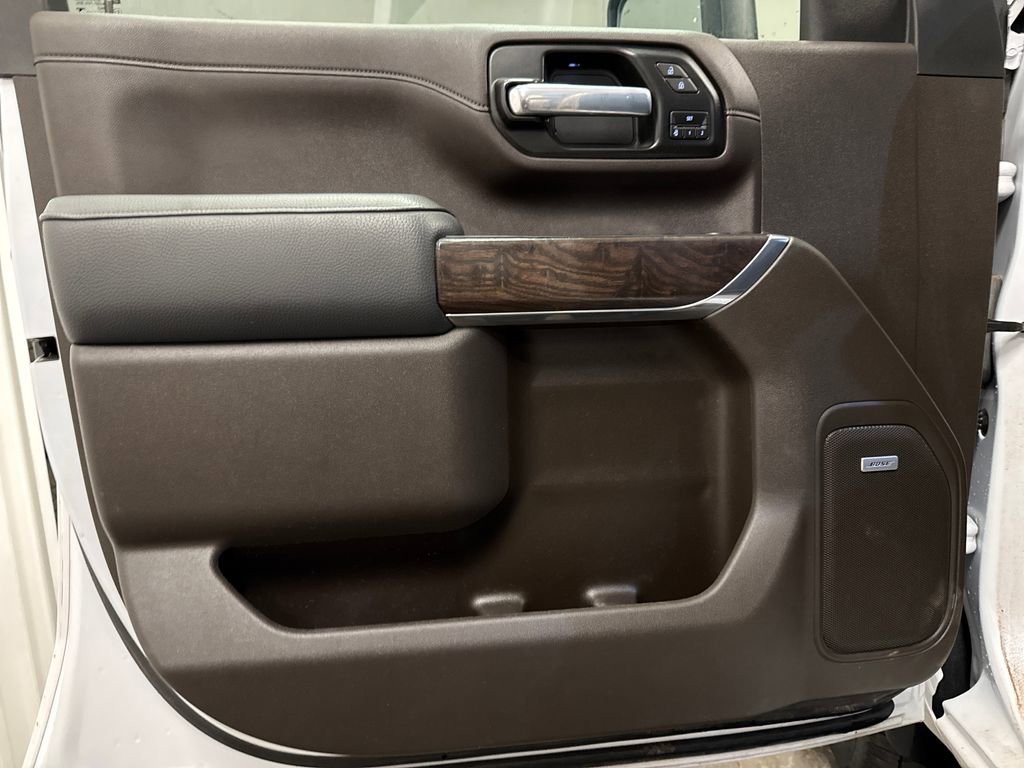 Used 2021 GMC Sierra 3500 Denali w/ Denali Ultimate Package image 17