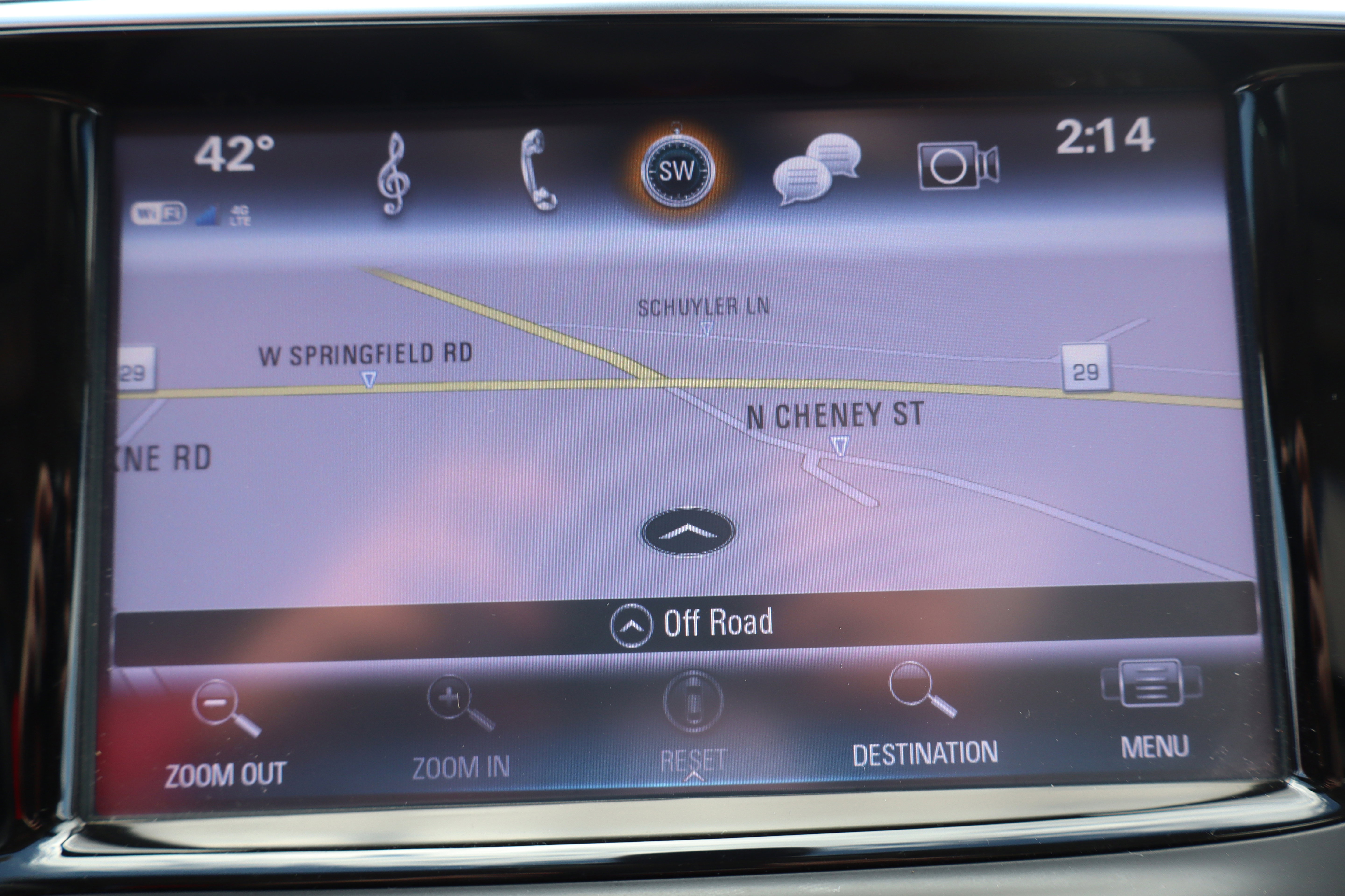 Used 2019 Buick Envision Premium w/ Driver Confidence Package image 18