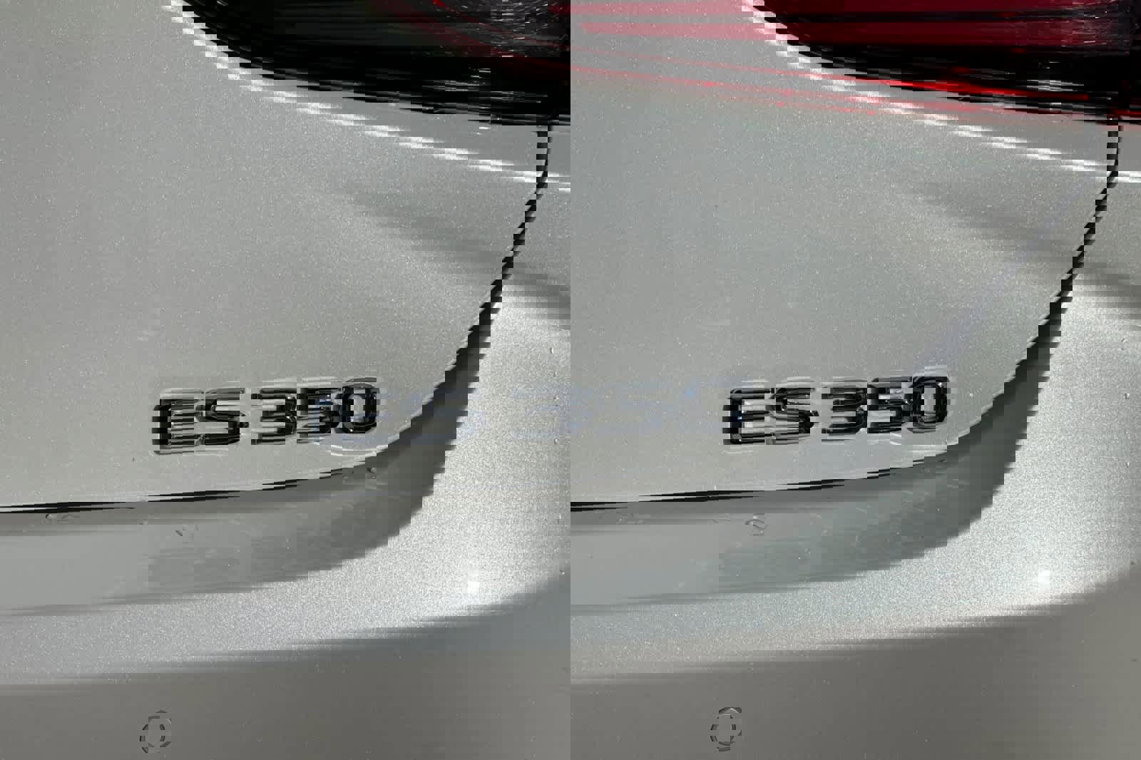 Used 2025 Lexus ES 350 w/ Premium Package image 32