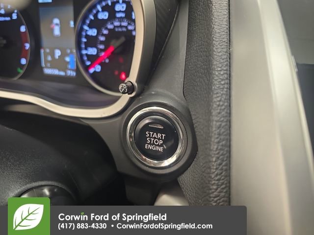 Used 2018 Mitsubishi Eclipse Cross SEL image 28