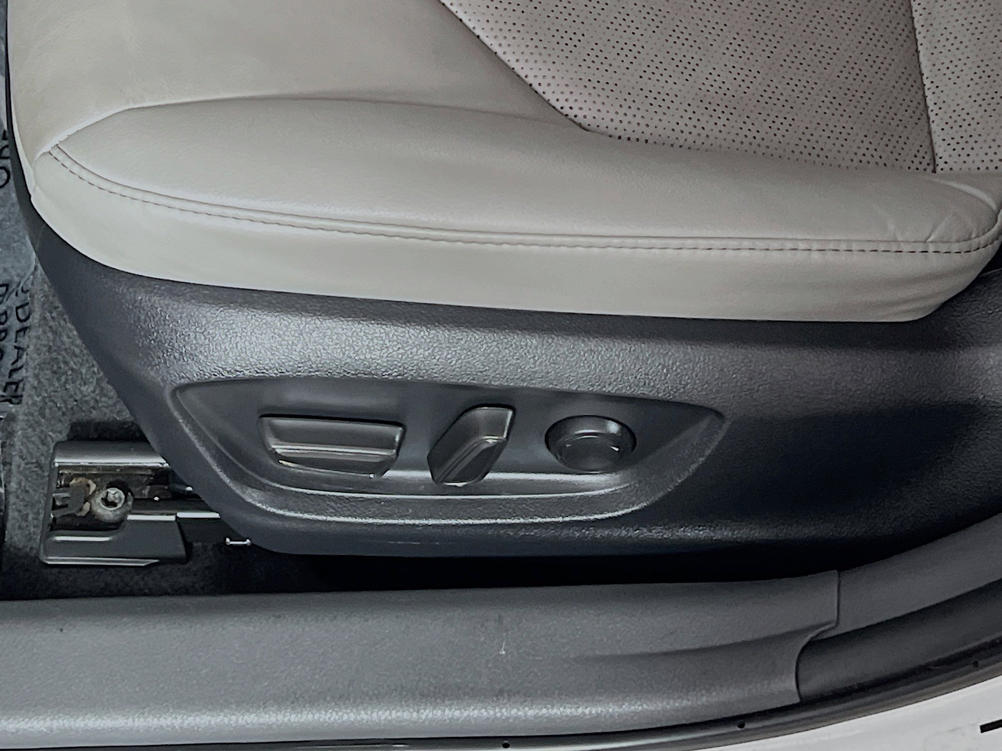 Used 2024 Toyota Camry XSE image 16