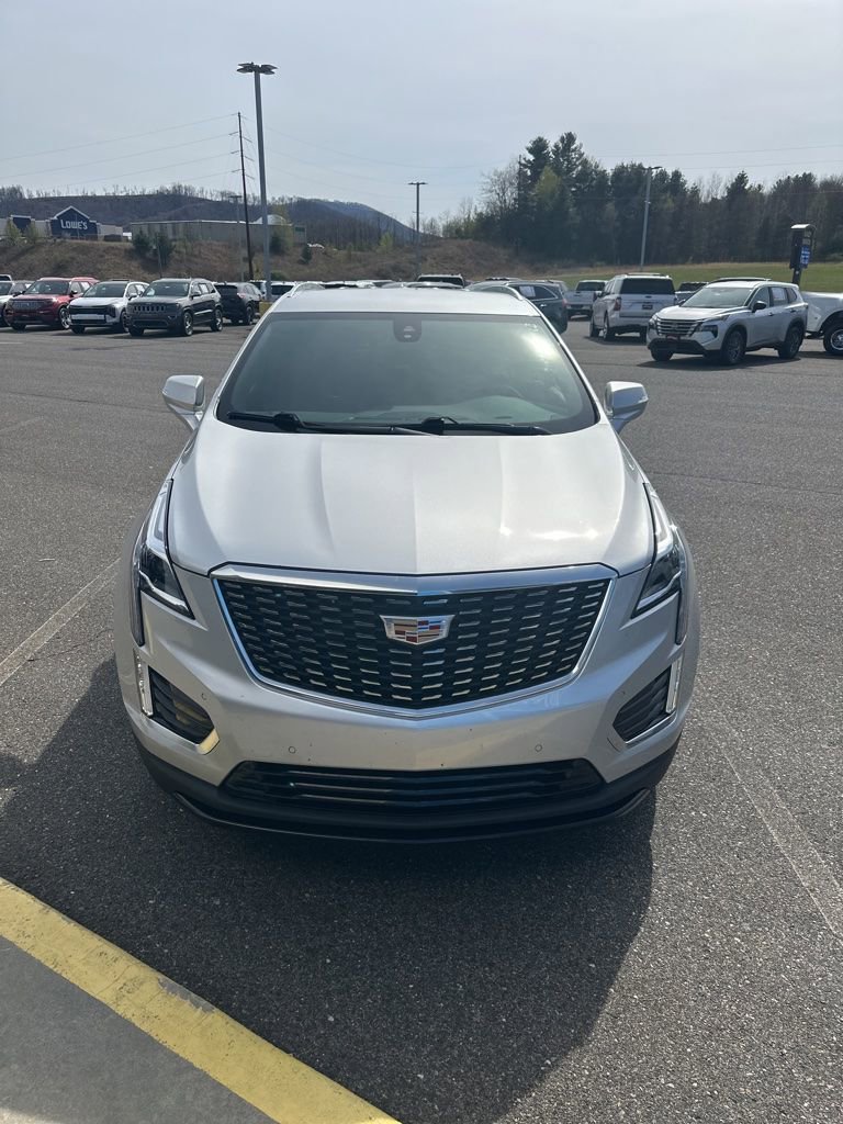 Used 2020 Cadillac XT5 Luxury image 2