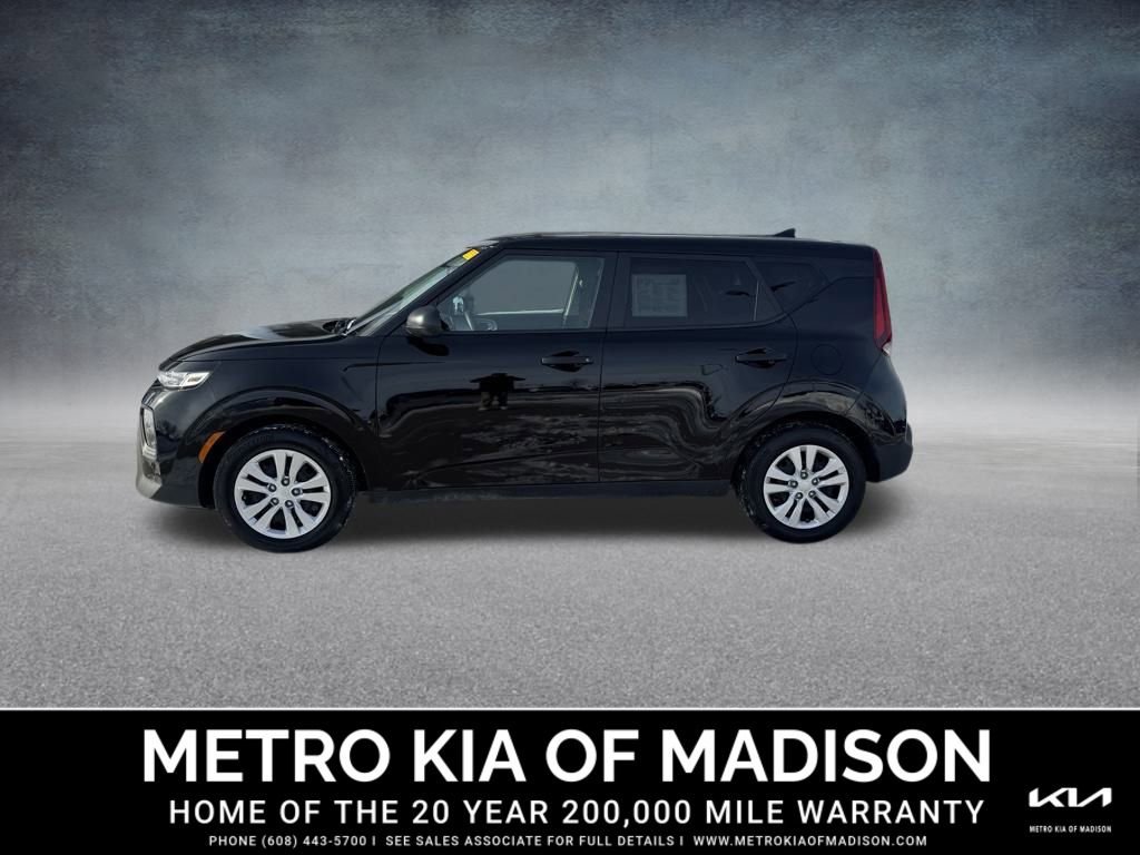 Used 2021 Kia Soul LX image 3