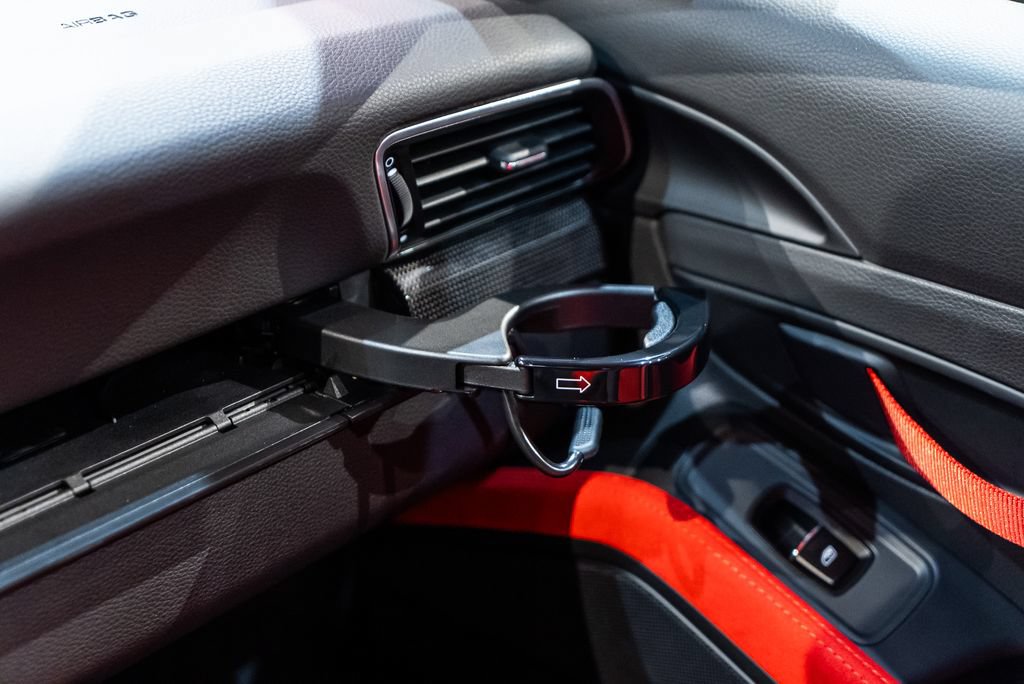Used 2018 Porsche 911 GT2 RS RWD image 45