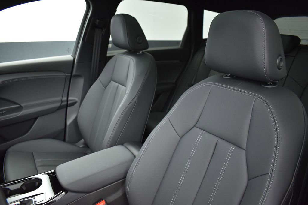 New 2027 Audi Q6 e-tron Premium AWD/4WD image 8