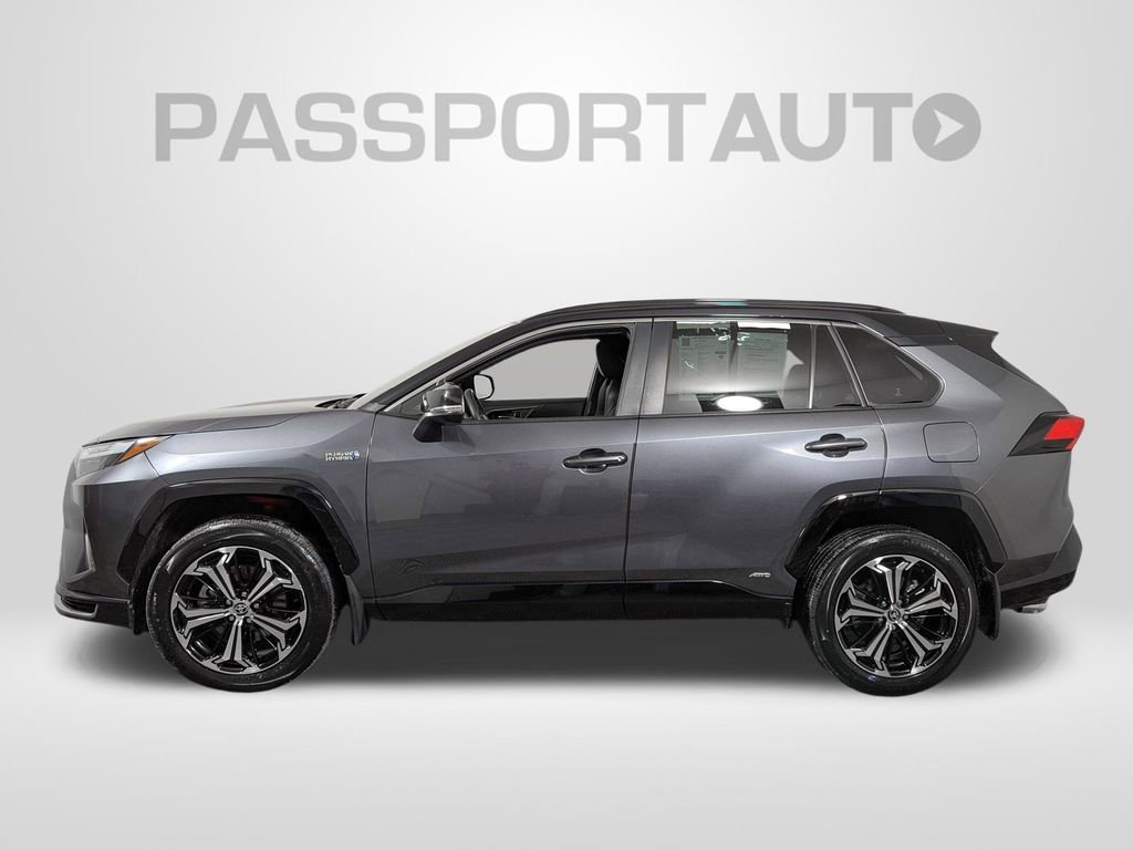 Used 2022 Toyota RAV4 XSE w/ Weather Package image 2