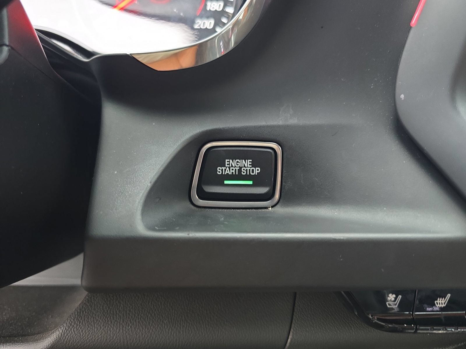 Used 2018 Chevrolet Camaro SS RWD image 22