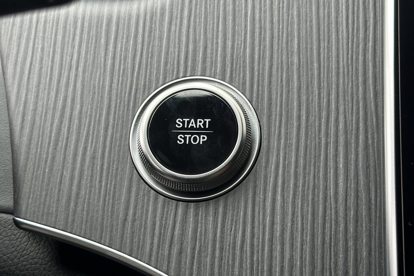 New 2026 Mercedes-Benz EQE 320 4MATIC Sedan image 22