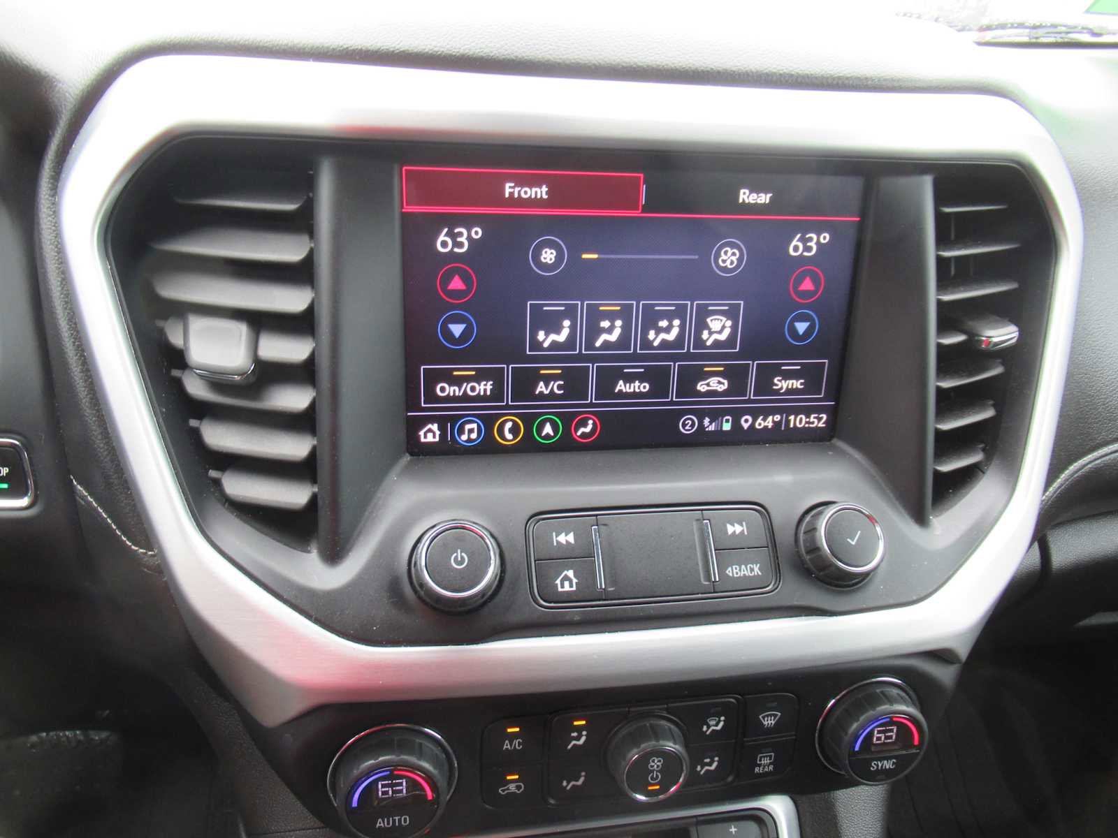 Used 2018 GMC Acadia SLE FWD image 29