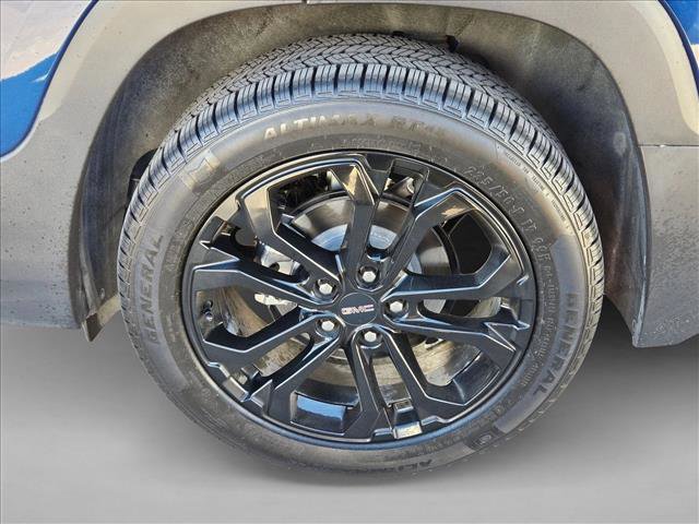 Used 2022 GMC Terrain SLT w/ Infotainment Package II image 22