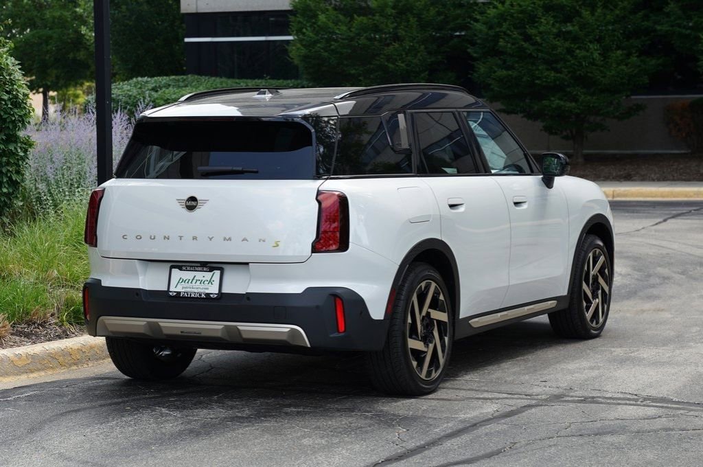 New 2025 MINI Cooper Countryman SE image 4
