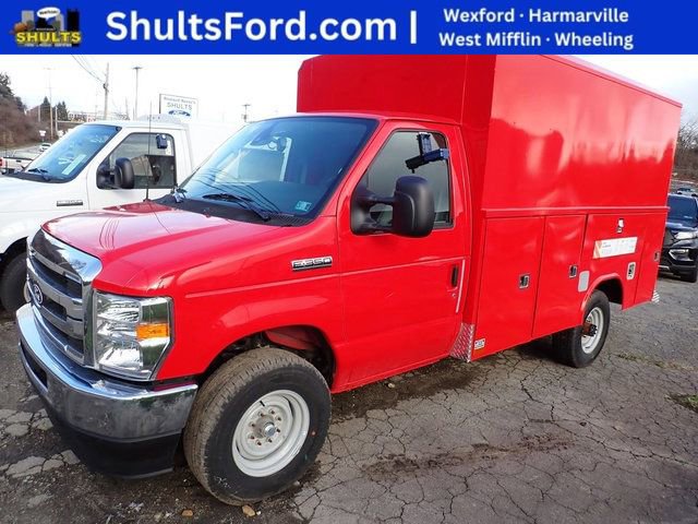 New 2026 Ford E-350 and Econoline 350 Super Duty w/ Interior Upgrade Package